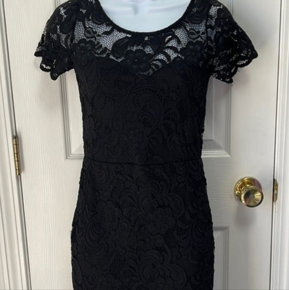 Ambiance Black Lace Dress Women's Size Small With Inside Slip Short Sleeve - Picture 3 of 5